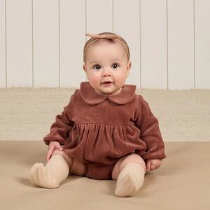 Quincy Mae Peter Pan Bubble Romper in Cranberry Velour